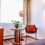 ベッド・アンド・ブレックファスト Gartenstadt 3*