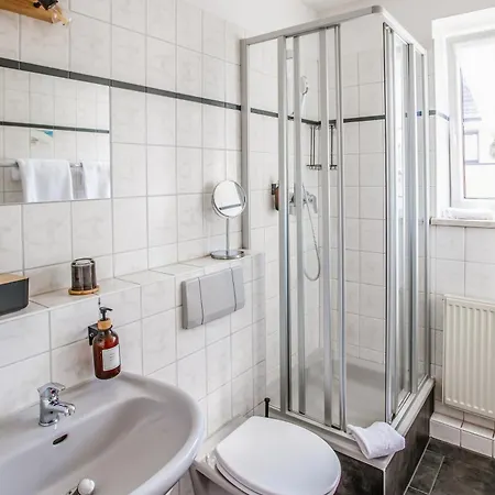 Und Restaurant Gartenstadt Bed & Breakfast