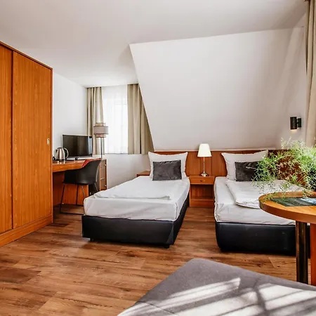 Und Restaurant Gartenstadt ベッド・アンド・ブレックファスト 3*